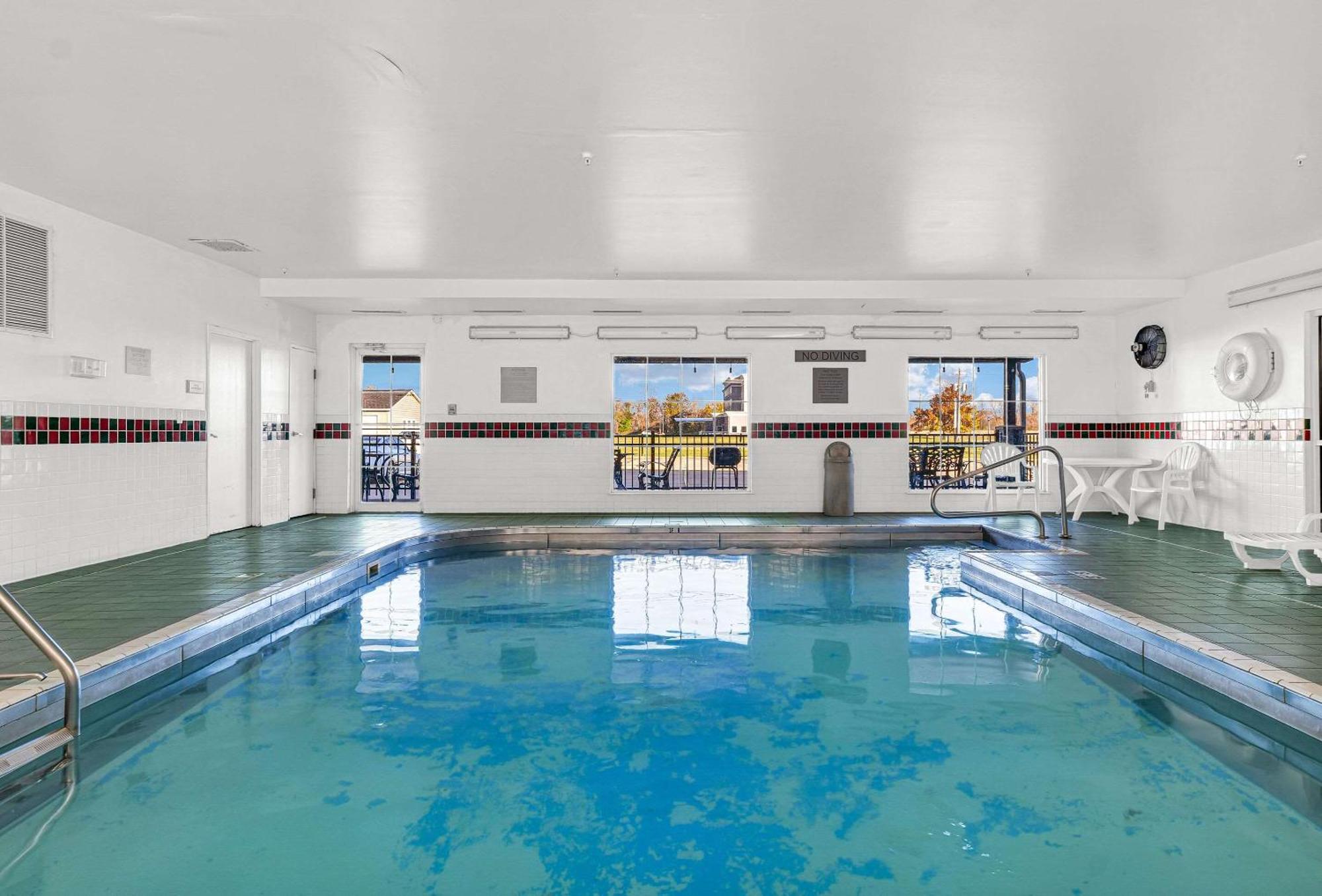 Country Inn & Suites By Radisson, Decatur, Il Экстерьер фото